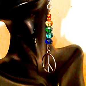 Really Cute Tie Dye Peace Sign Earrings✌🏽